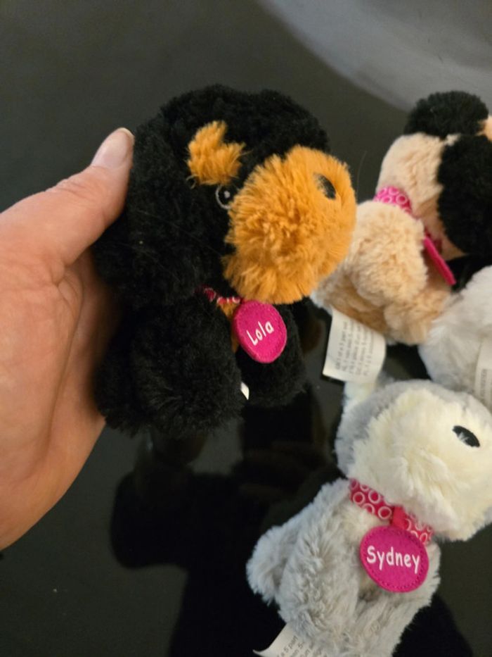 Lot de 4 peluches petits chiots 12cm - photo numéro 4