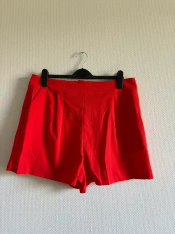 Short fluide - rouge clair