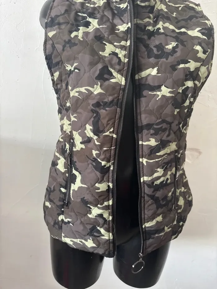 Veste sans manches 776 - photo numéro 3