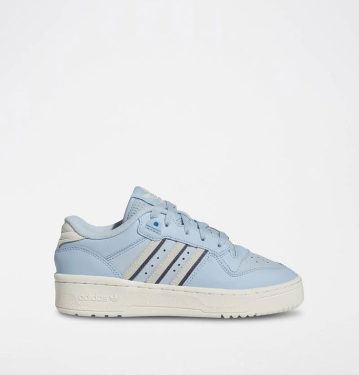 Chaussures adidas enfants neuf - photo numéro 4
