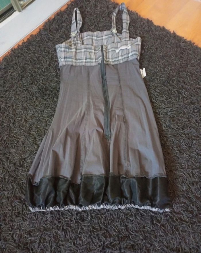 Robe à bretelle - photo numéro 7