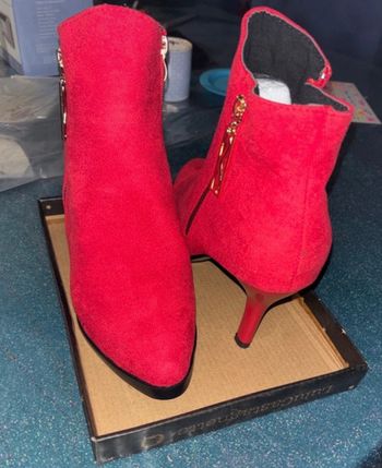 Bottines t 37 neuves 