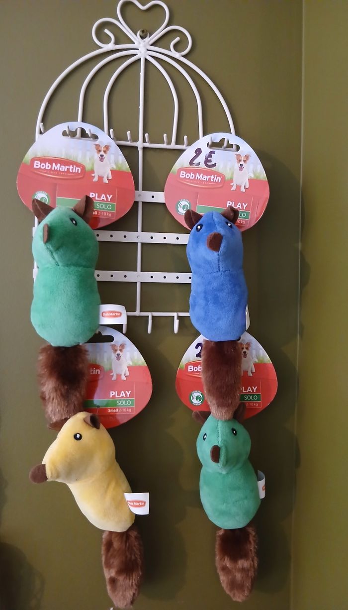 Lot de 4 jouets couineur pour chien Bob Martin - photo numéro 1