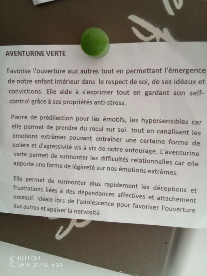 Collier escargot en pierre naturelle d'aventurine - photo numéro 4