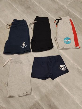 Lot 4 shorts en 4 ans