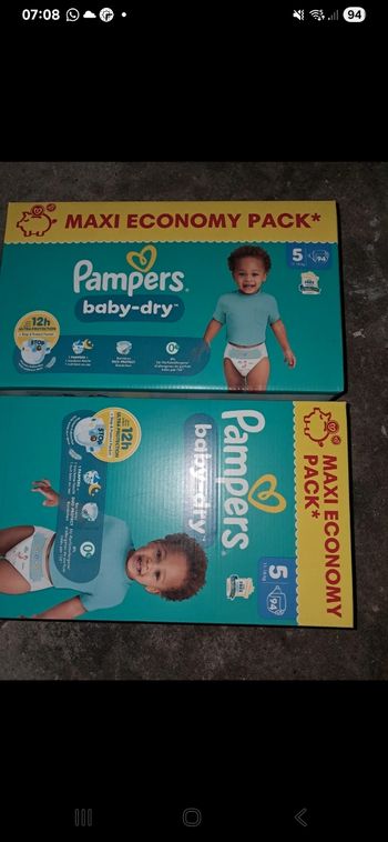 Couches pampers taille 5