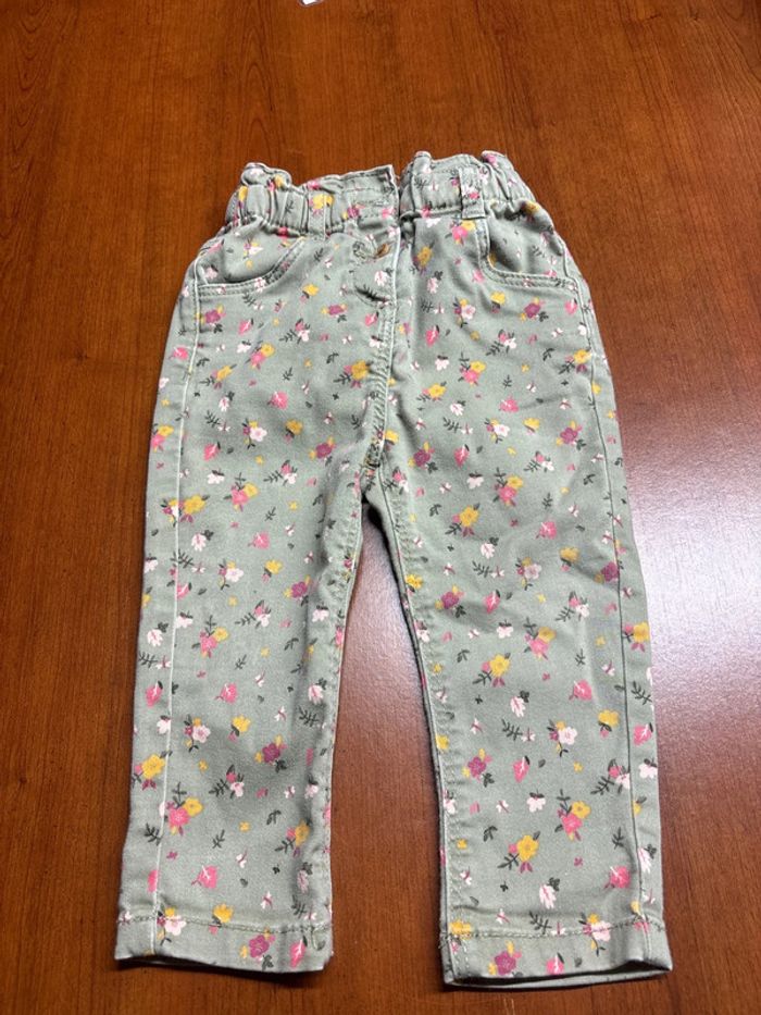 Pantalon jean vert fleuris