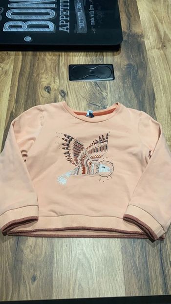 Pull 3 pommes 5/6 ans