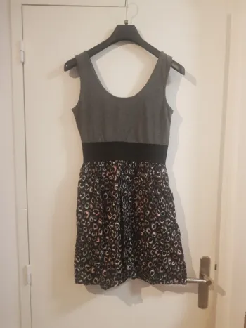 Robe moulante taille M