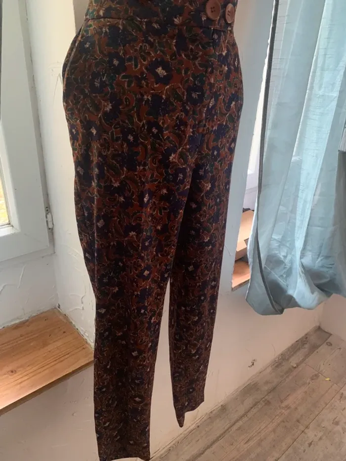 Pantalon motifs fleurs camaïeu taille 40 - photo numéro 5