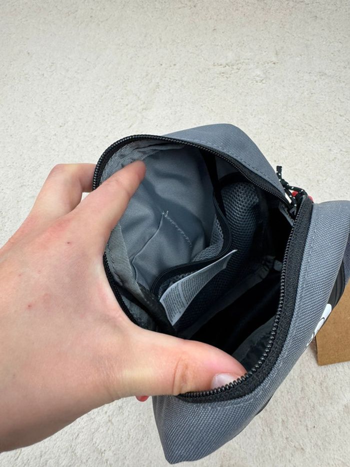 Sac Bandoulière / Sacoche The North Face Y2k Shoulder Bag Neuf Rouge - photo numéro 5