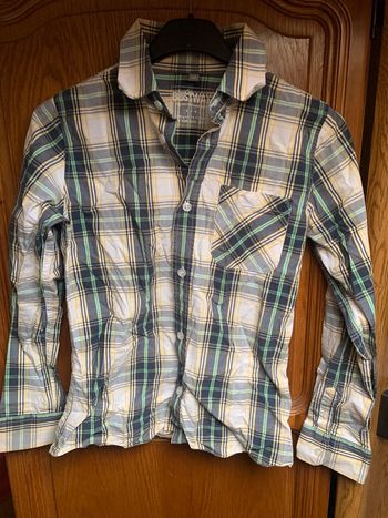 Chemise taille 10 ans