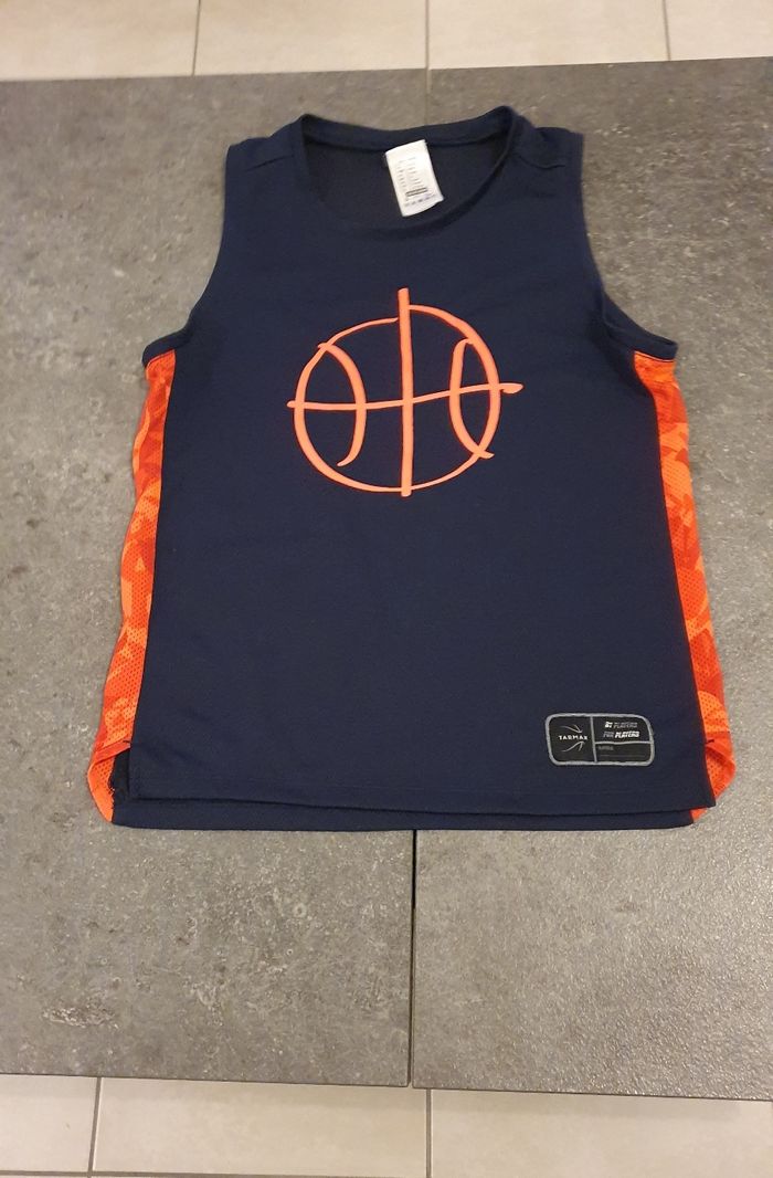 Débardeur Decathlon en 12 ans