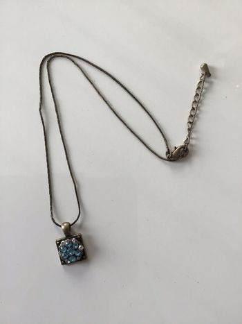 Chaîne et pendentif fantaisie vintage