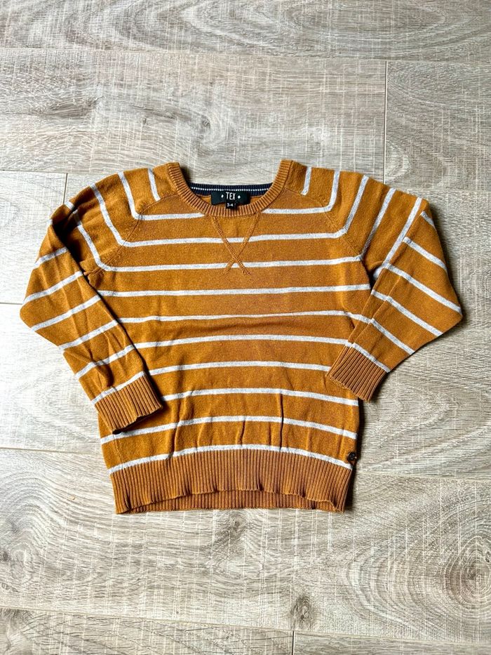 Pull fin à rayures