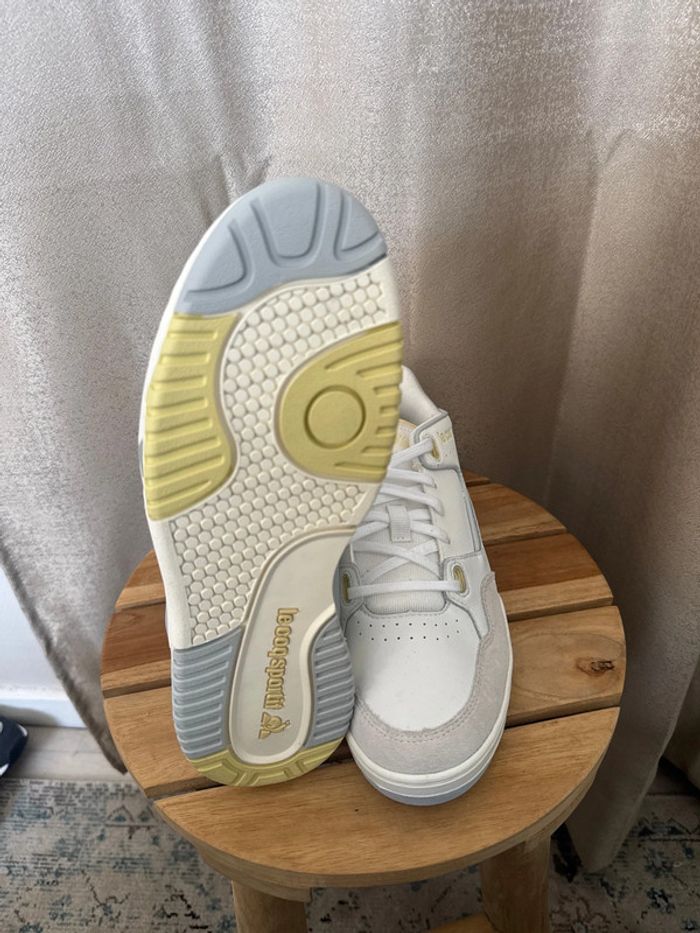 Baskets Le Coq Sportif blanches & jaune pastel – Taille 38 neuves - photo numéro 6