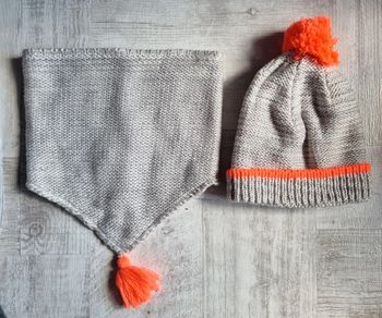 Ensemble bonnet snood neuf 56cm