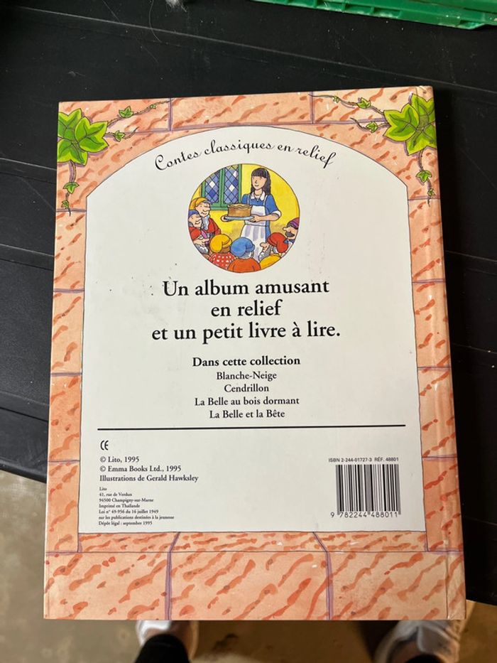 Livre enfant blanche neige - photo numéro 2