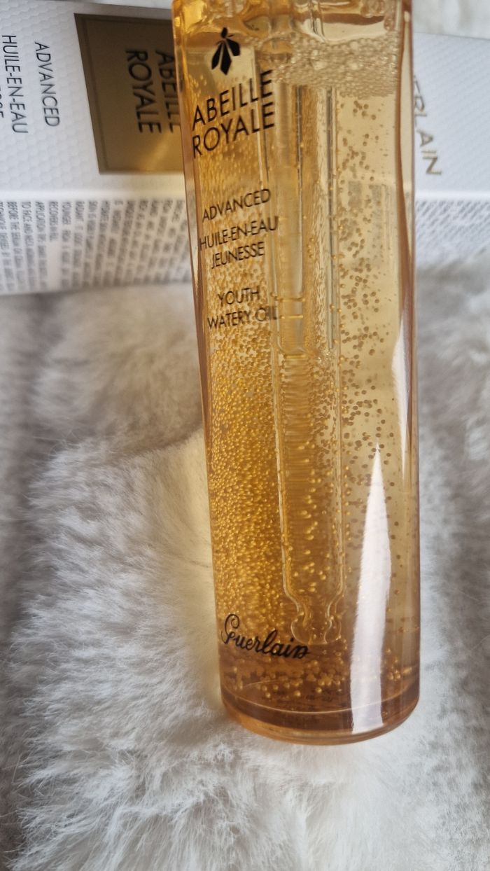 Guerlain Abeille Royale Advanced Youth Watery Oil 50ml - photo numéro 4