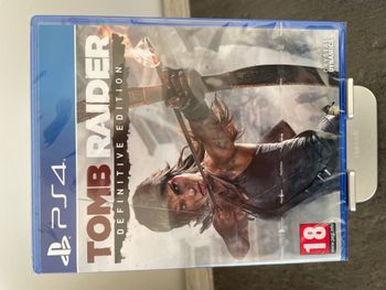 Tomb Raider Definitive Edition PS4