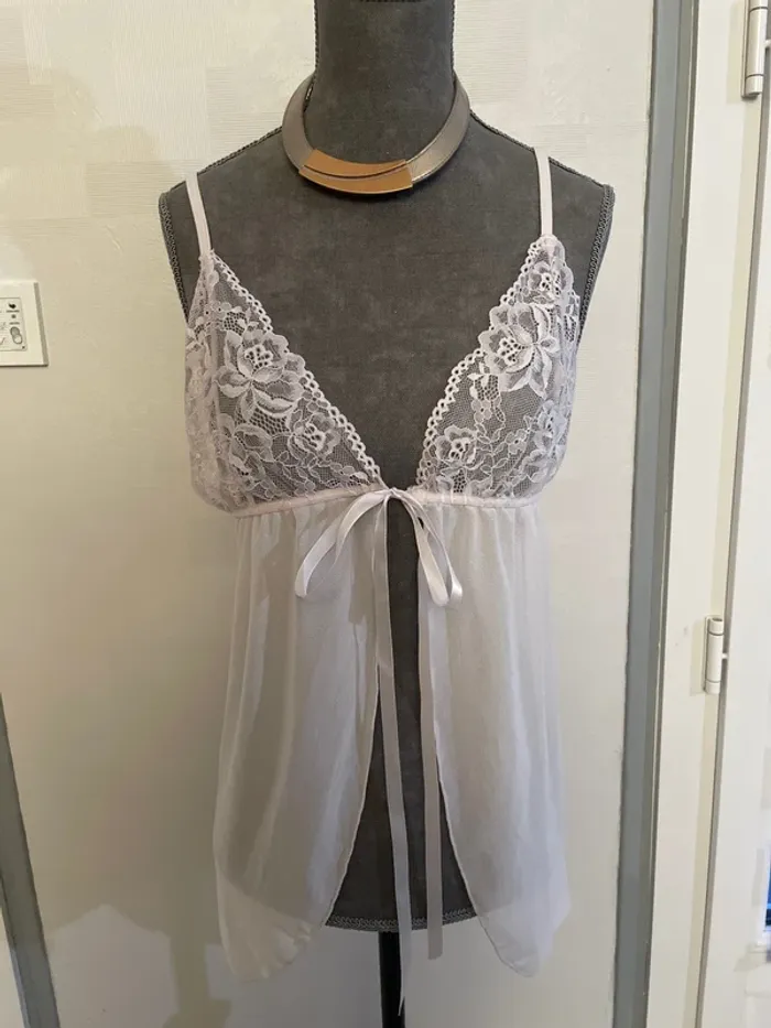 Nuisette et string assorti