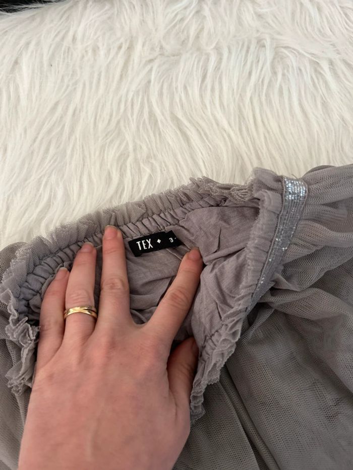 Très belle jupe tulle grise 🥰 taille 3-4 ans tex - photo numéro 2