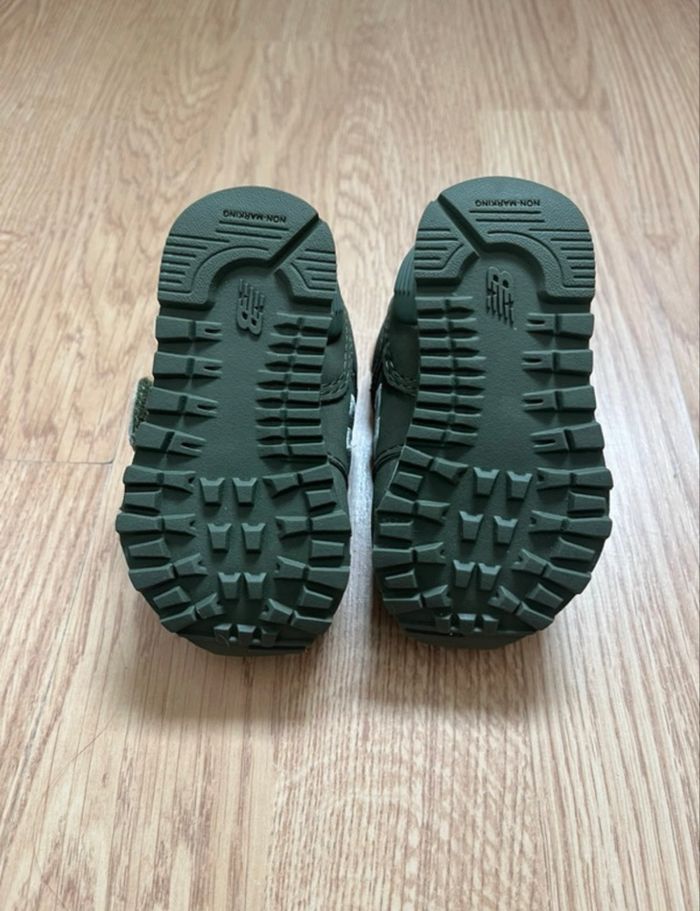 Chaussures taille 17 new balance - photo numéro 4