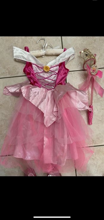 Robe princesse taille 6 ans