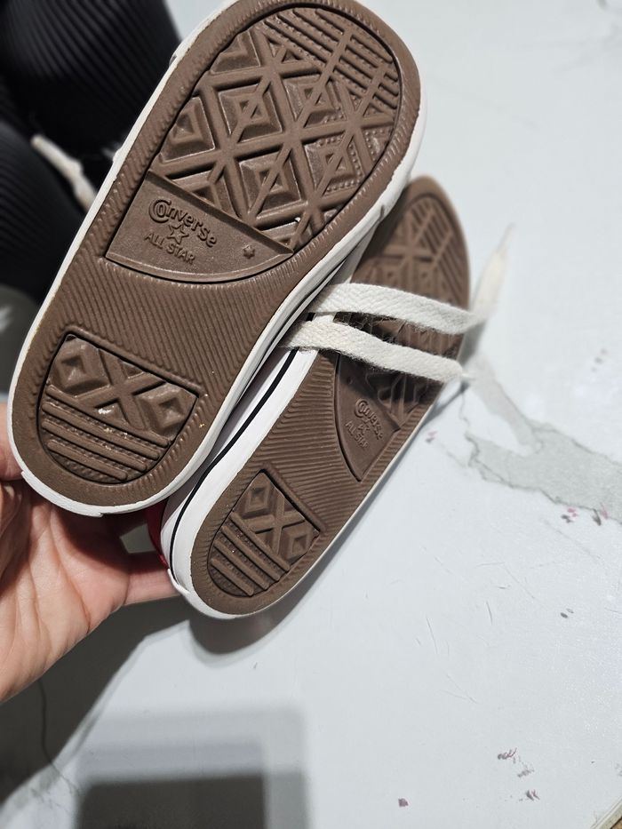 Converse - photo numéro 3