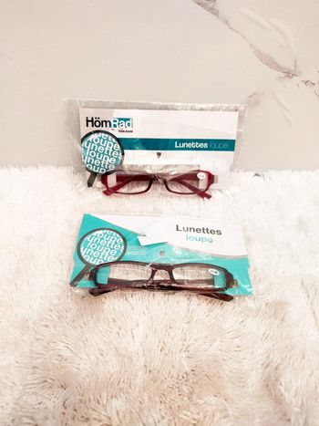 Lot de 2 paires de lunettes loupe+1 et +2