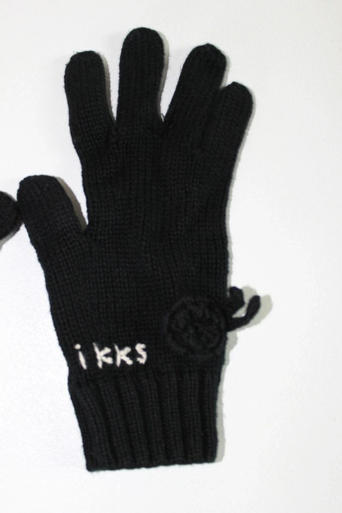 Jolie gants noir Ikks - photo numéro 2