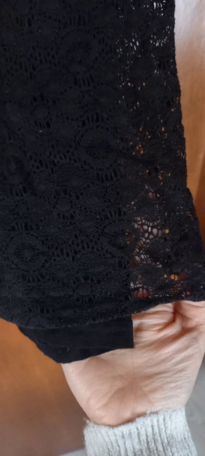 Robe dentelle manches longues - photo numéro 2