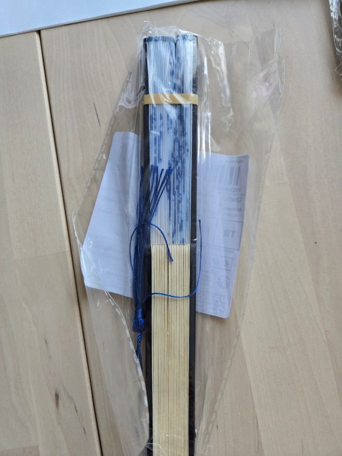 Eventail fleurs bleues - photo numéro 4