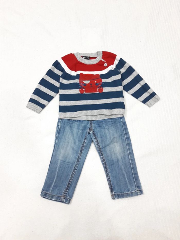 Tenue pull et pantalon jean 12 mois