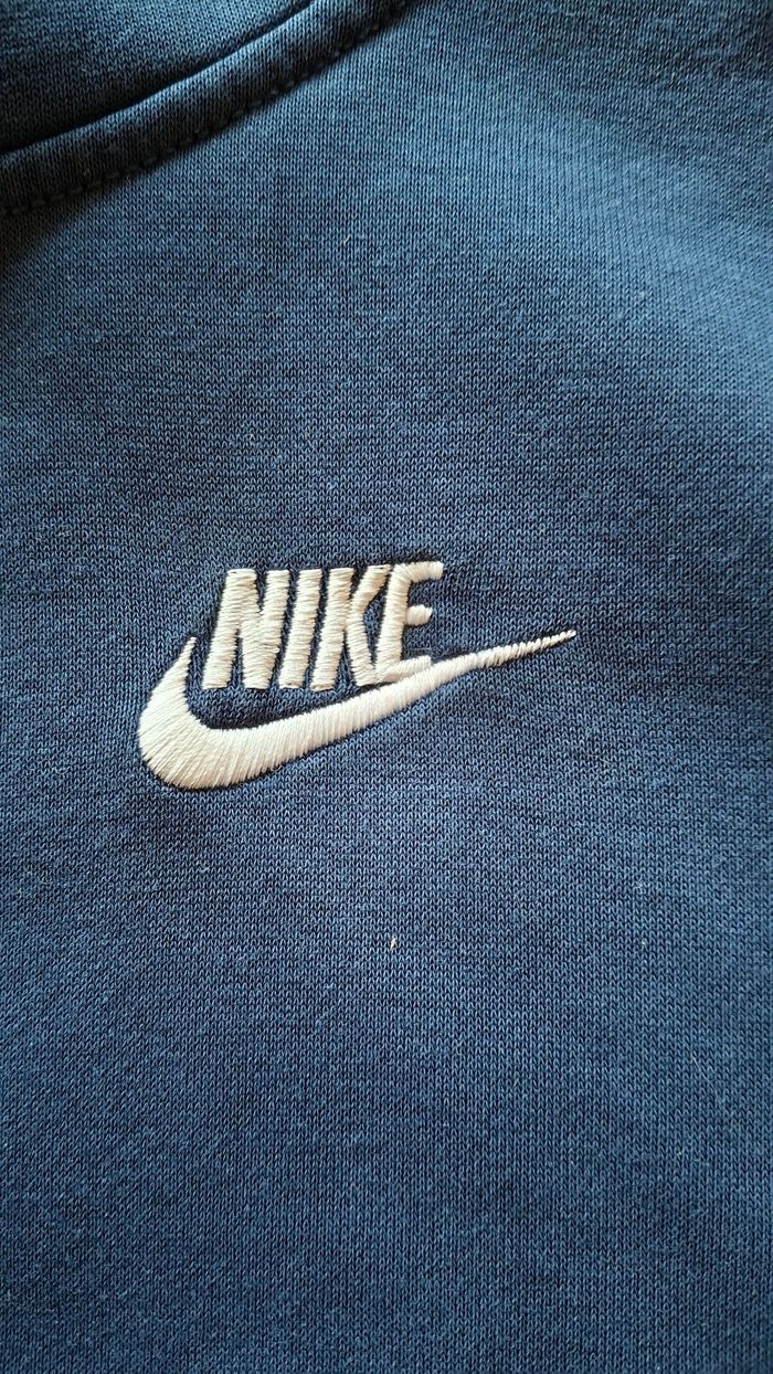 Pull capuche Nike enfant 10-11 ans - photo numéro 3