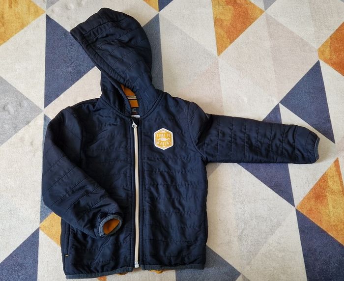 2 vestes 4 et 5 ans - photo numéro 4