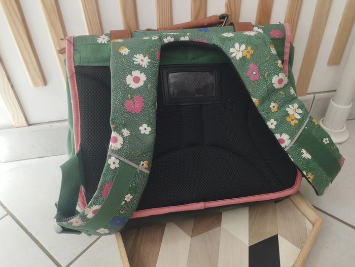 Cartable caméléon kaki fleuri - photo numéro 5