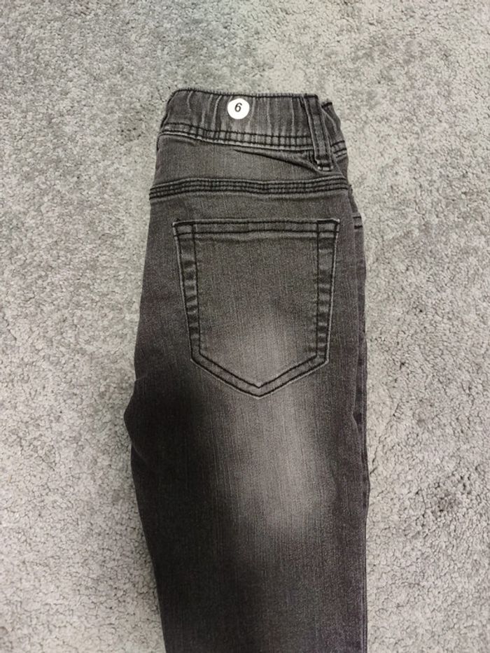 Jeans garçon 5 ans - photo numéro 2