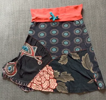 Jupe asymétrique Desigual 6/8 ans