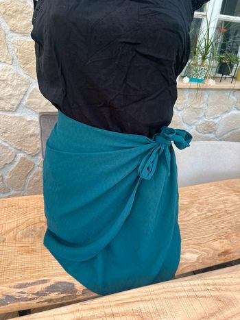 Jupe femme taille S 36 bleu canard neuf étiqueté cerise blue femme été voilage