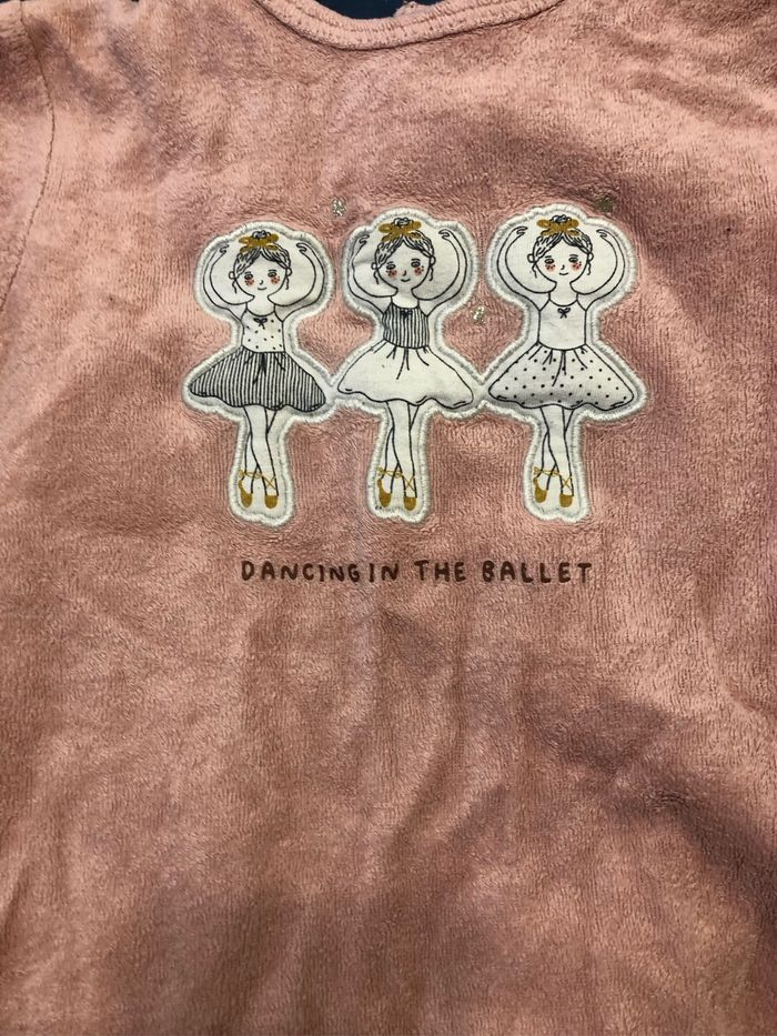 Pyjama velours rose pale Kiabi 18 mois - photo numéro 2
