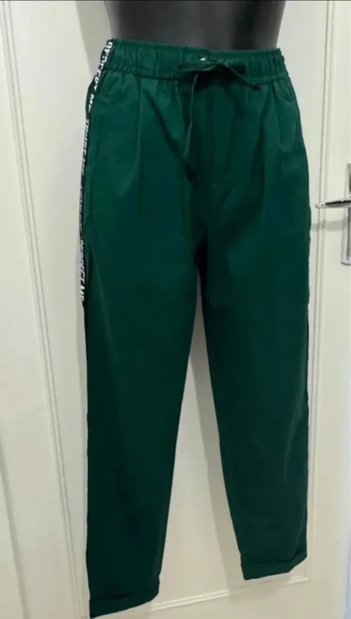 Pantalon femme bershka neuf - photo numéro 2