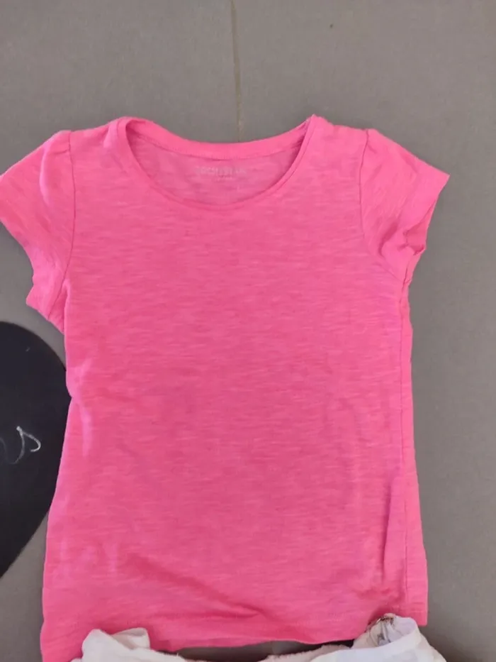 Ensemble jupe et tshirt - photo numéro 2