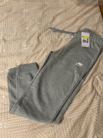 Jogging Nike gris