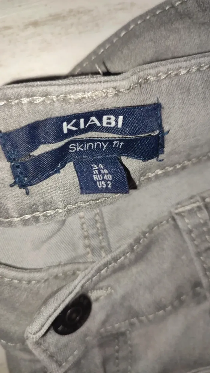 Jean Skinni fit by Kiabi taille 34 - photo numéro 3