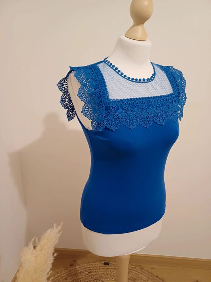 Blouse chic bleue neuve CC Fashion taille S 36
