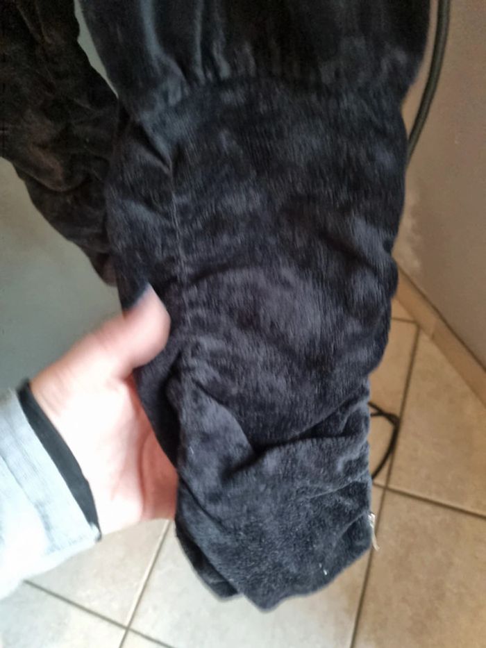 Ensemble training noir velours - photo numéro 8