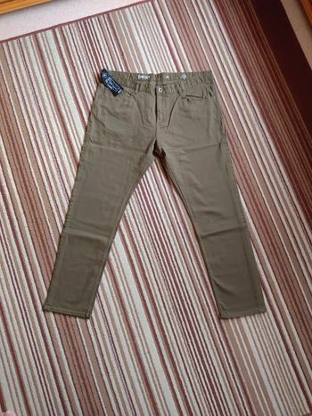 Jean kaki taille 52