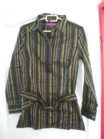 Chemise manches longues couleur vert et doré