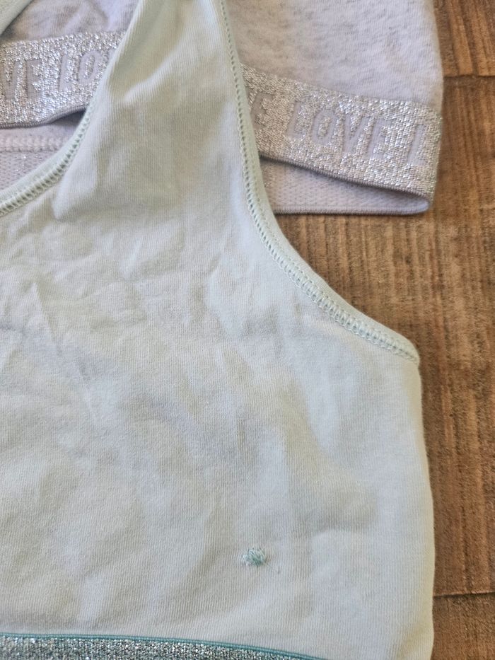 Lot 2 brassières 14ans - photo numéro 3